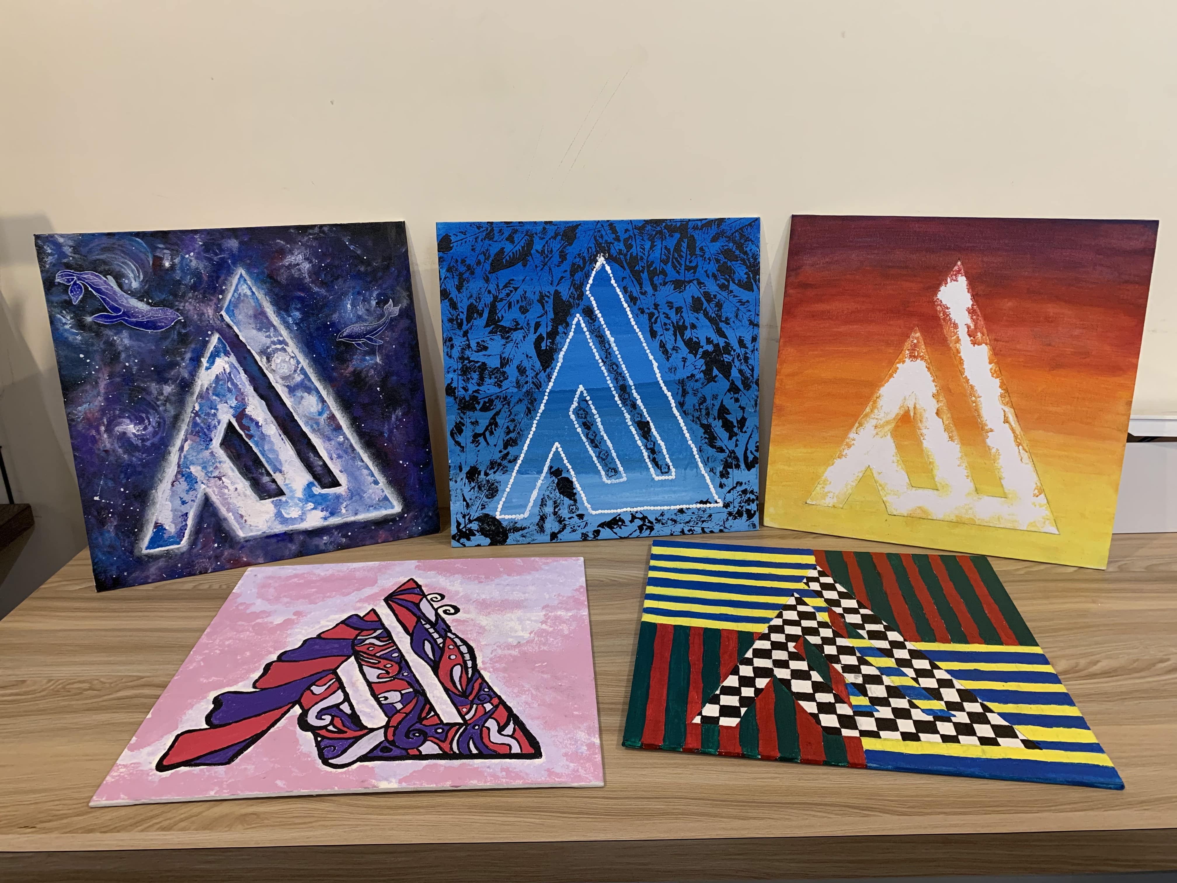 five pictures of agaetis logo